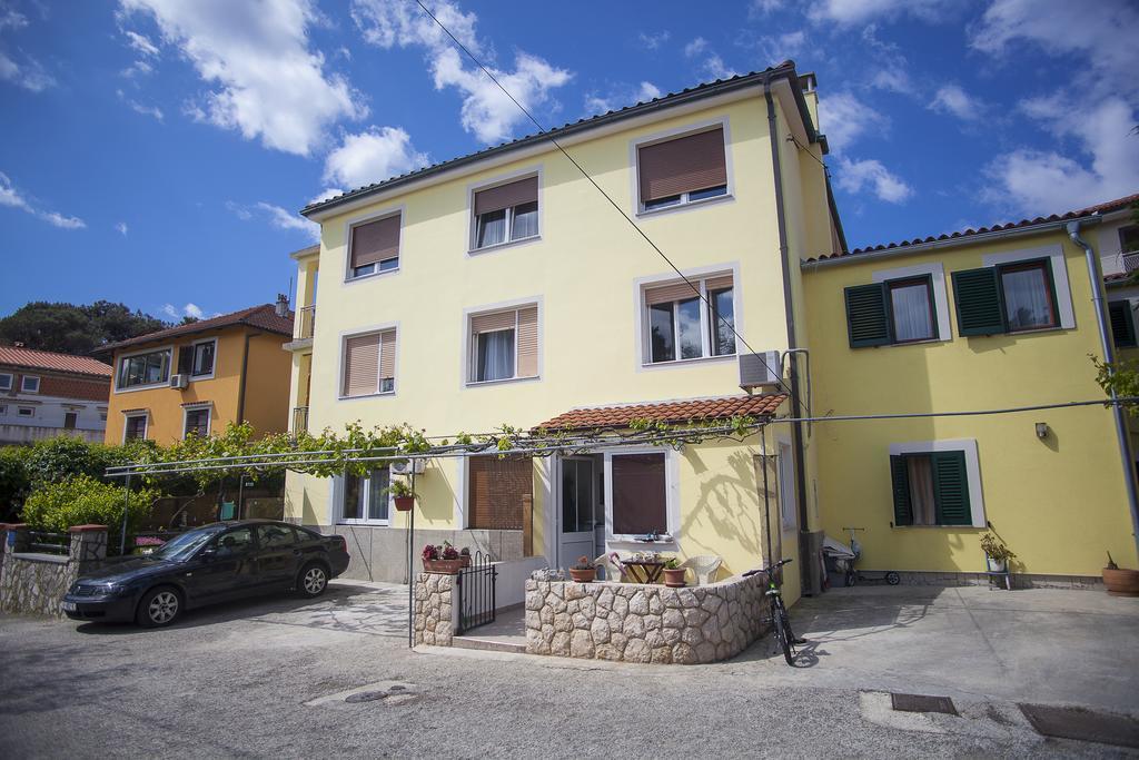 Apartment Nevena Mali Lošinj Exterior foto