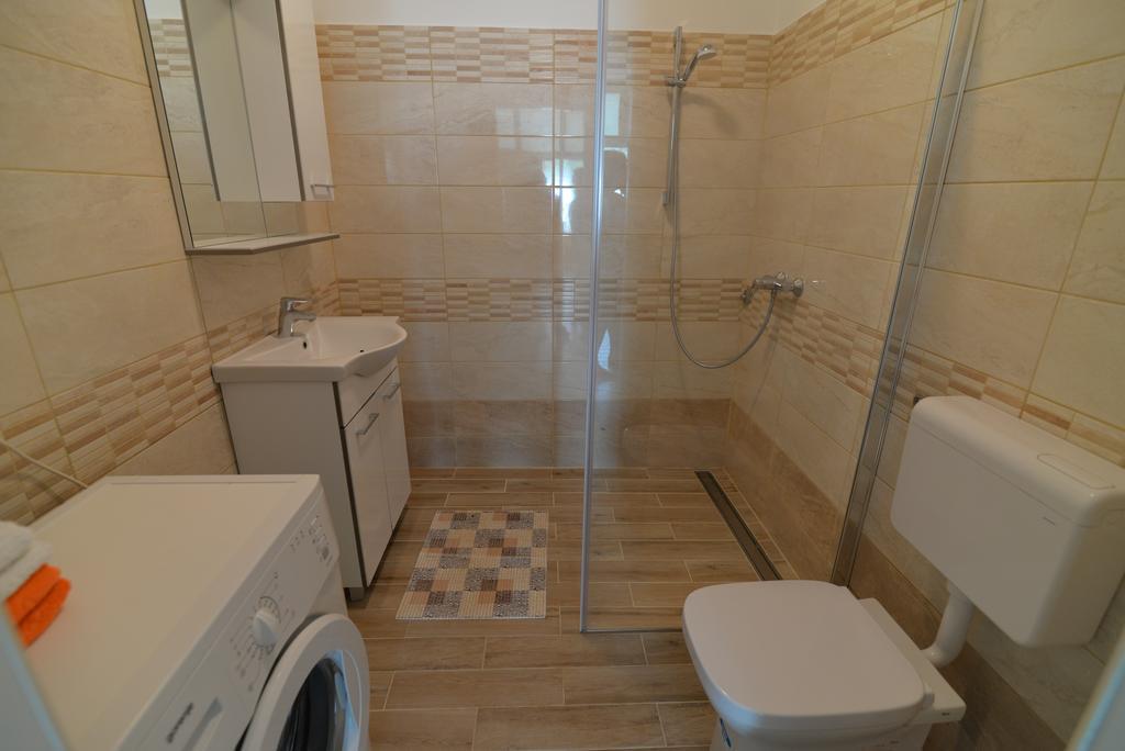 Apartment Nevena Mali Lošinj Exterior foto